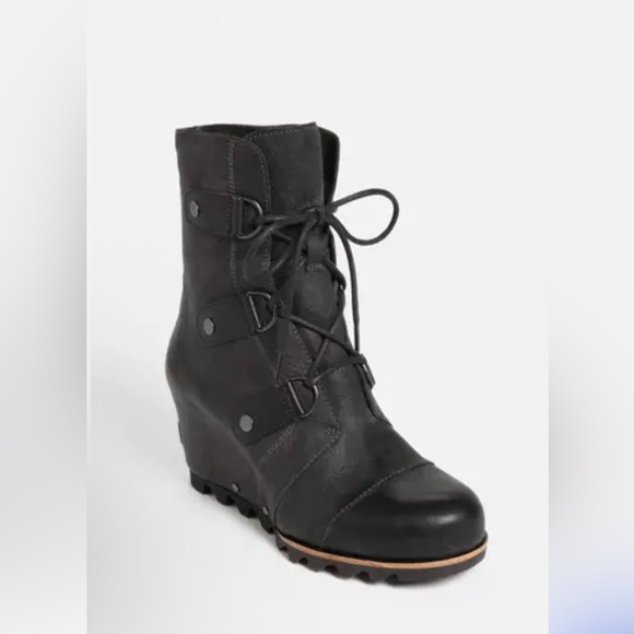 Sorel Joan of Arctic Wedge Mid Boots Black Leather Lace-Up Waterproof Women’s 12 - Picture 1 of 11